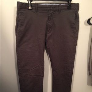 J Crew 32 x 32 Slim fit gray chino